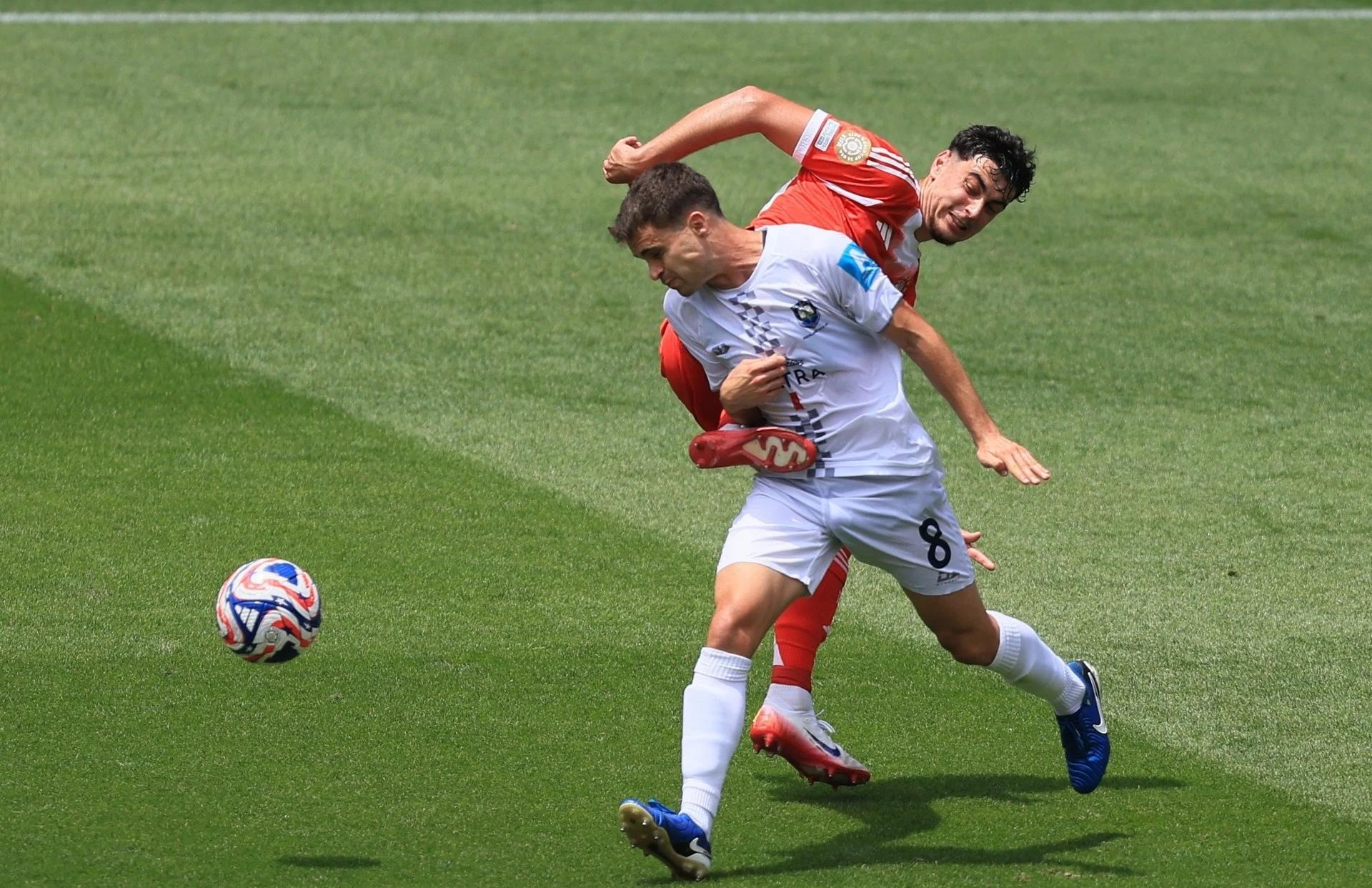 拜仁绝杀墨西哥,门迪点燃赛场 拜仁绝杀墨西哥,门迪点燃赛场