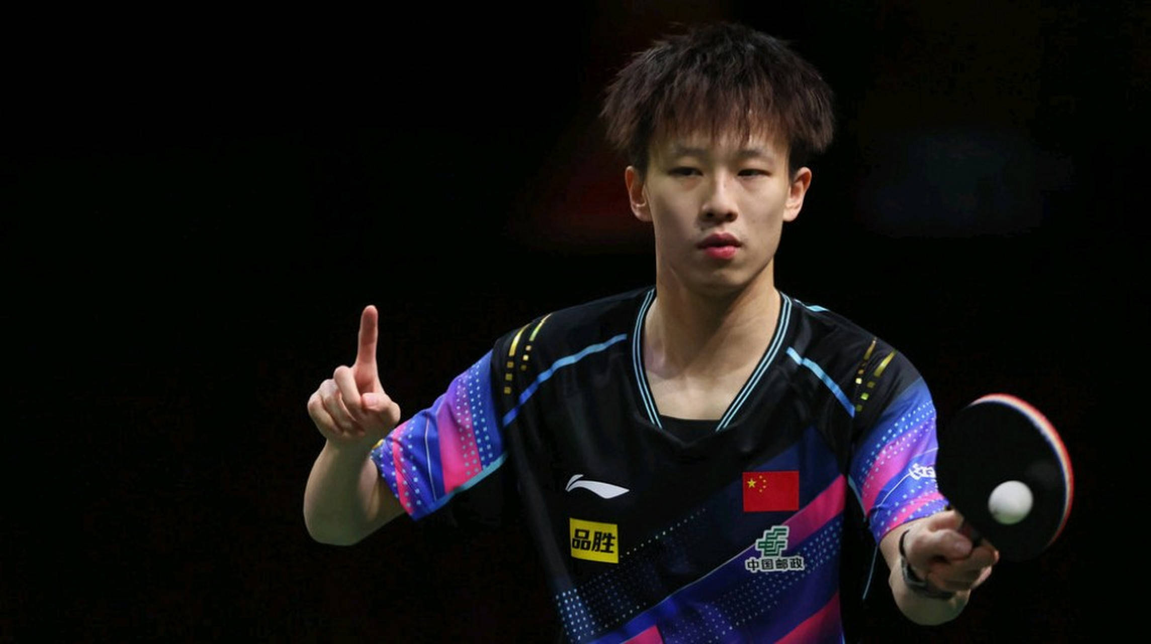 英格兰队翻盘奥地利队，梁靖崑高光表现