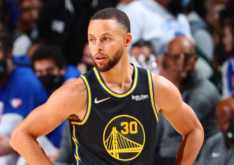 山西队完胜新疆队，恩比德高光表现