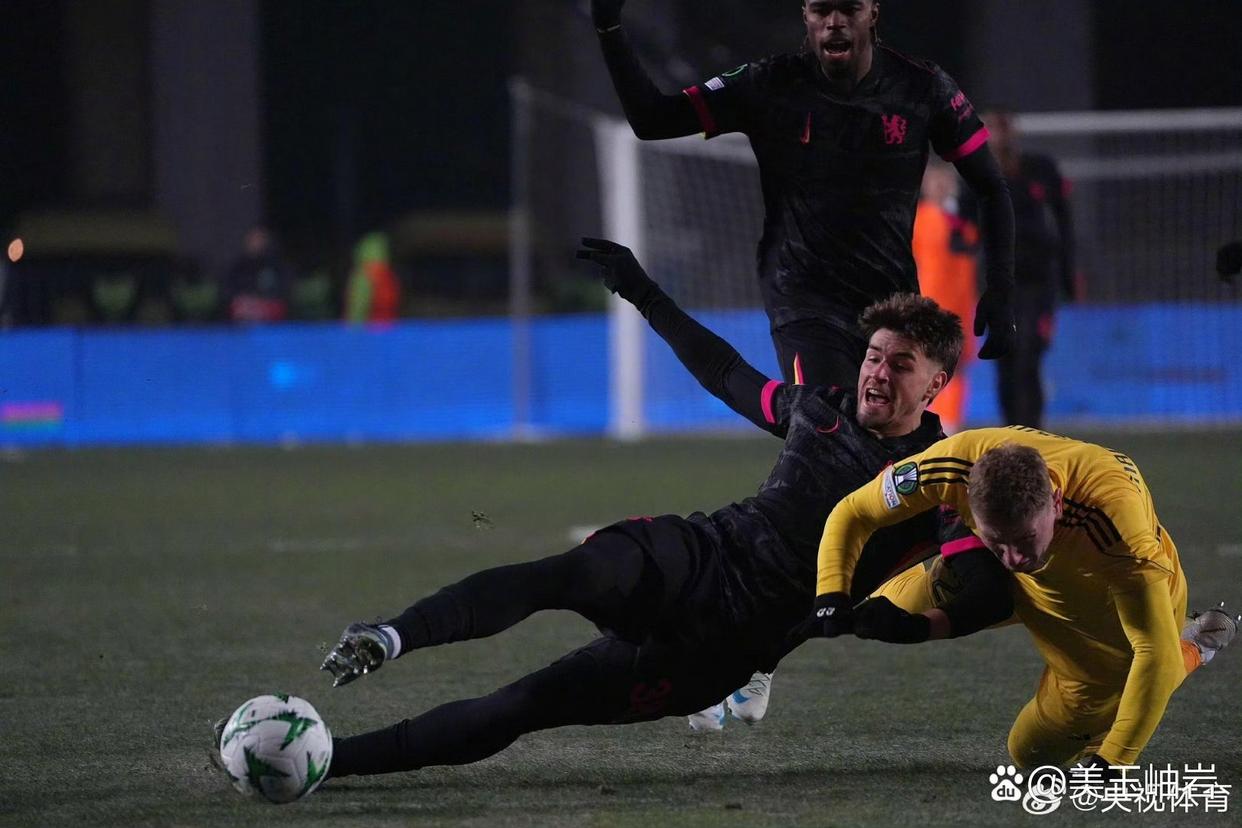 比利时横扫切尔西，内马尔统治全场