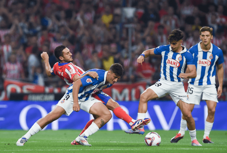 塞维利亚在重要比赛中连胜，实现壮举！