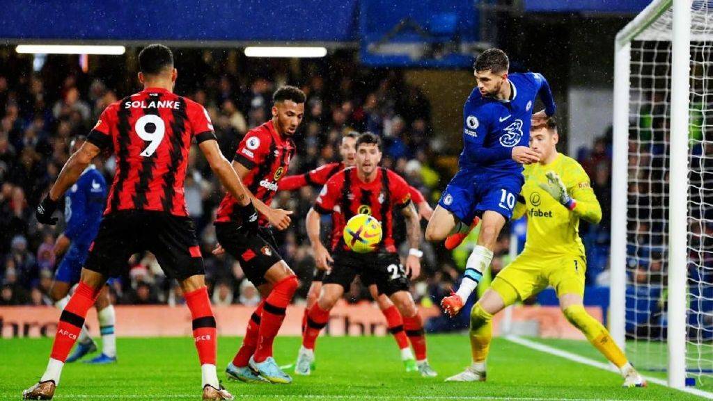 水晶宫主场胜利富勒姆，保级压力稍减