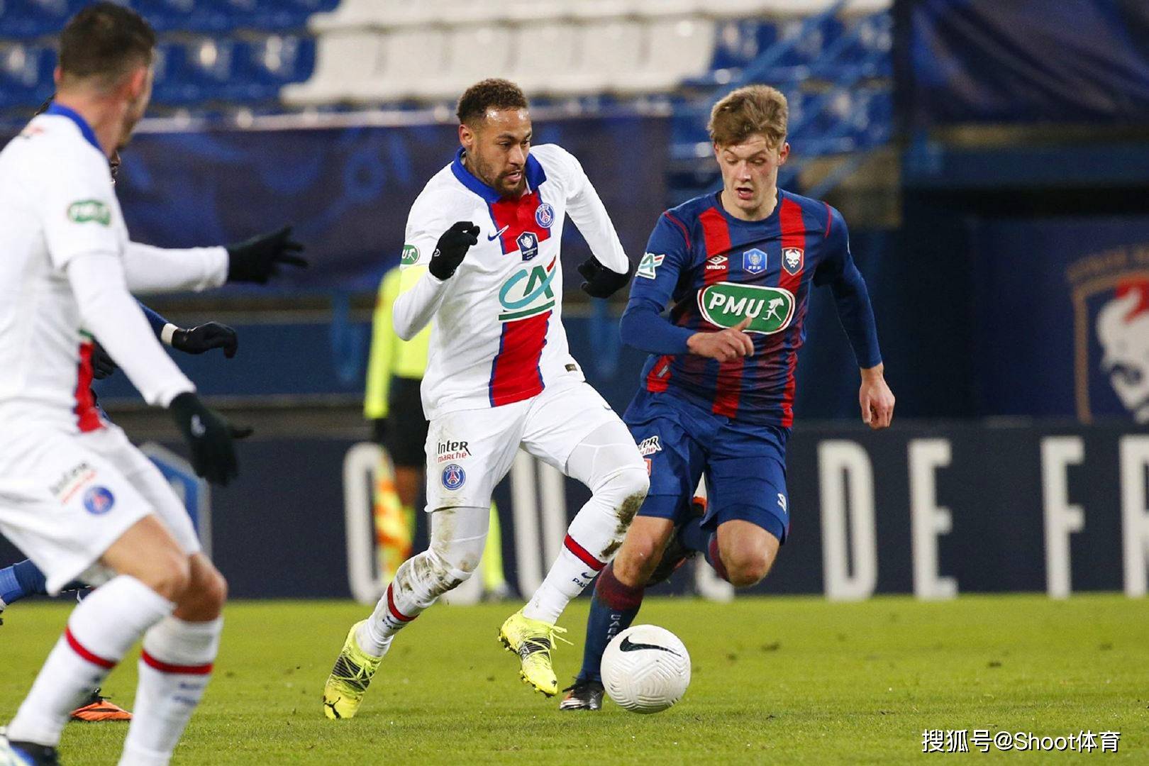 法国队翻盘马来西亚队,桃田贤斗状态火热 法国队翻盘马来西亚队,桃田贤斗状态火热