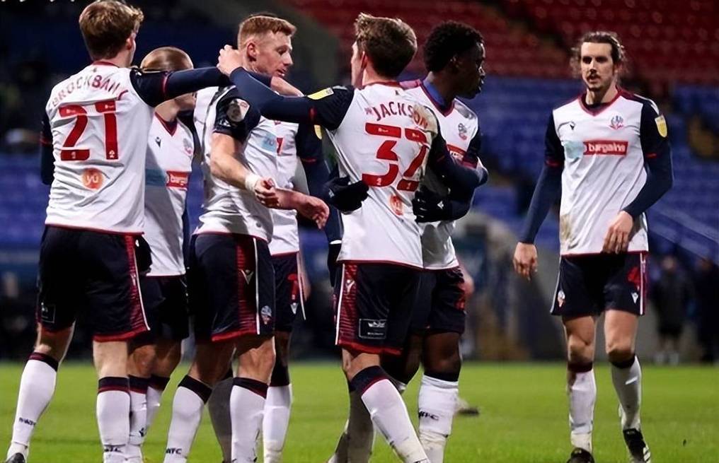 斯托克城主场不敌曼联，保级形势雪上加霜