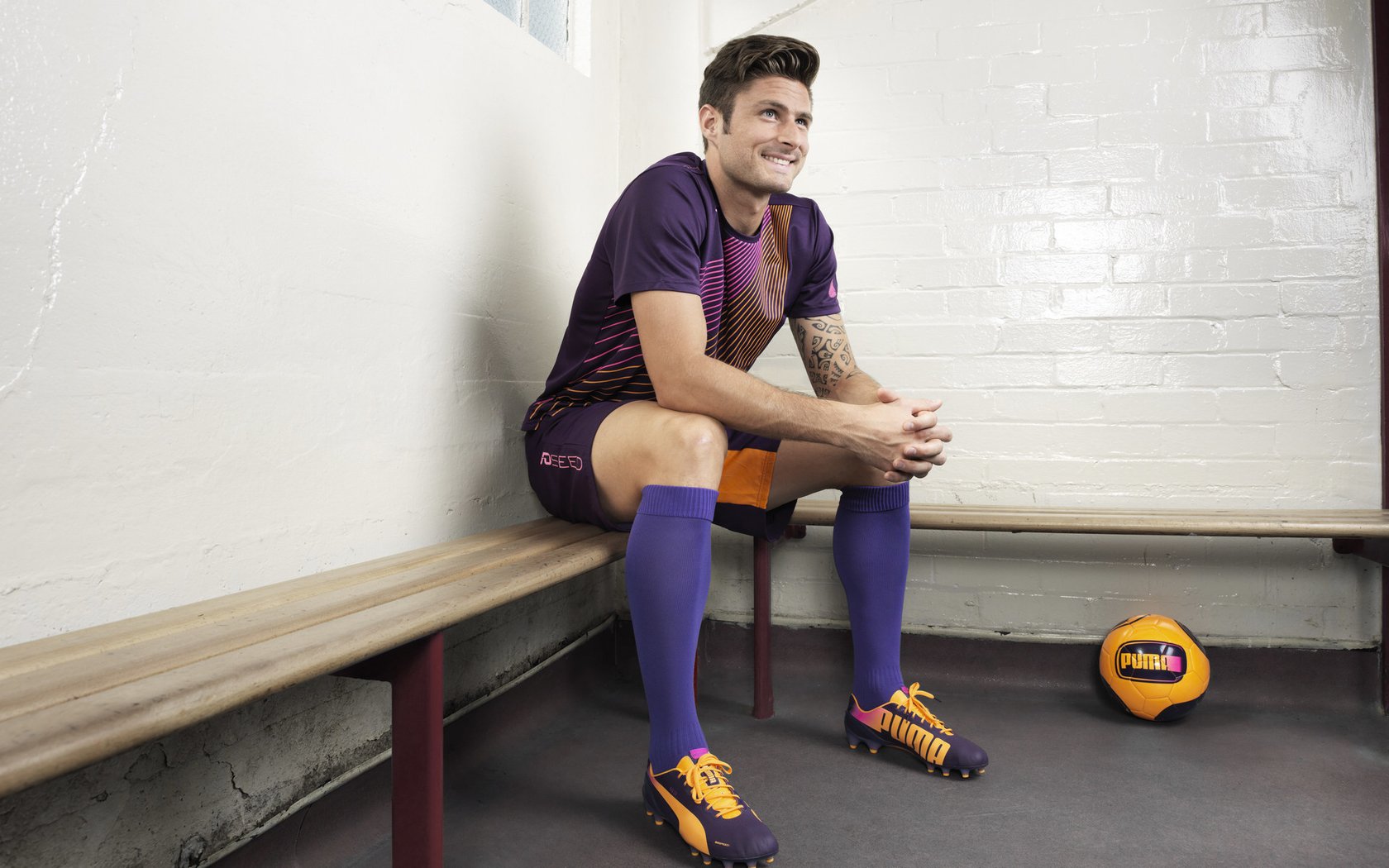 孤胆英雄与王朝余晖,布伦森关键一击终结篮网,勇士时代渐行渐远