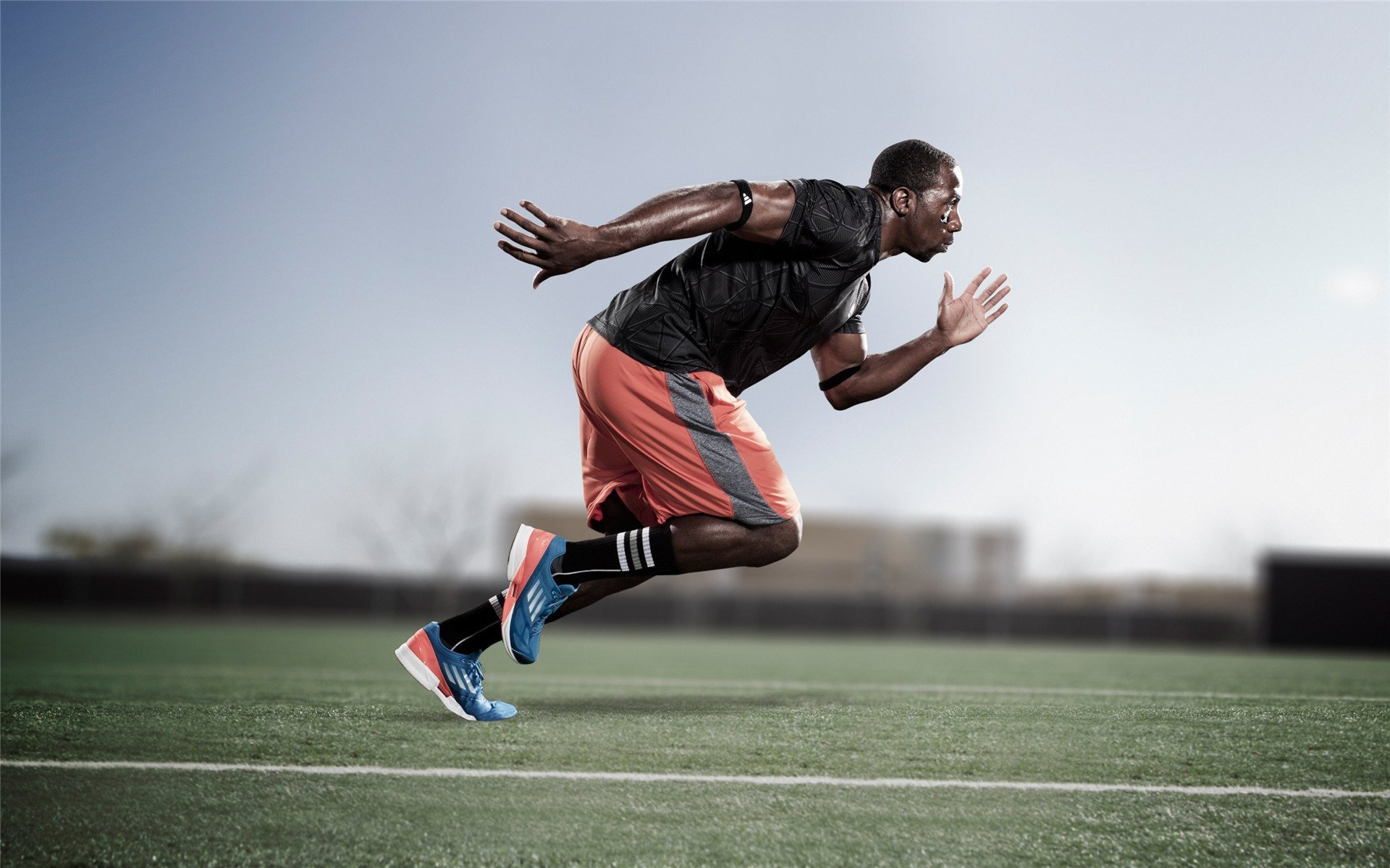 欧冠淘汰赛之夜,孙兴慜关键制胜,改写亚洲足球历史